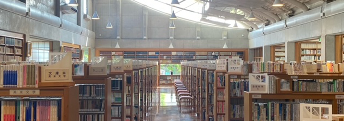 苅田町立図書館